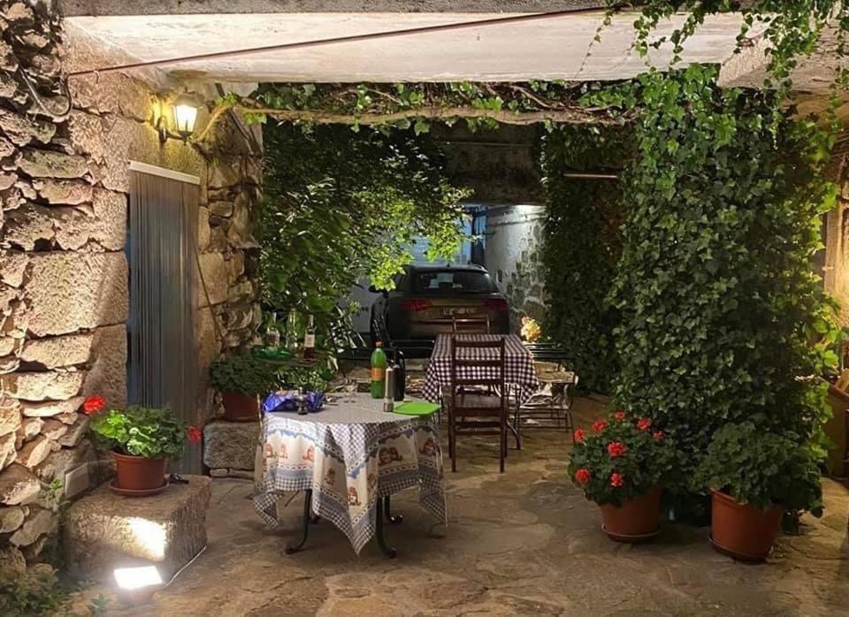 Casa Do Beco B&B Douro - Guest House Parambos المظهر الخارجي الصورة